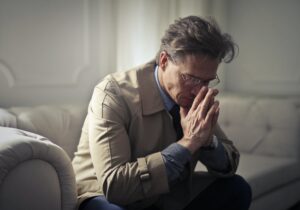 Man using mindfulness - breathe well