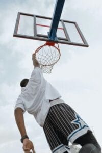 vertical jump playing basketball